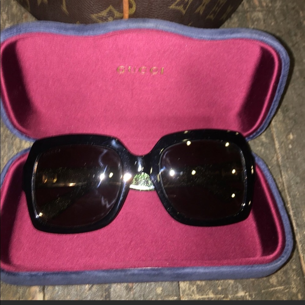 Gucci sunglasses